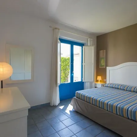 Hotel Borgo Rio Favara Club 2*